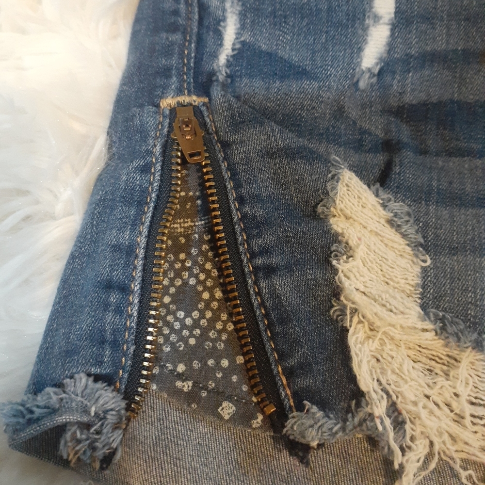 American Eagle Super Hi rise Shortie Super Sz 4 - Picture 3 of 11